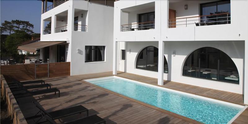 202 Hotel 3*